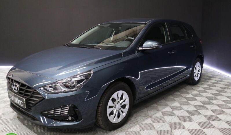 HYUNDAI – i30 – 5p 1.5 DPI 81 kWEssence lleno